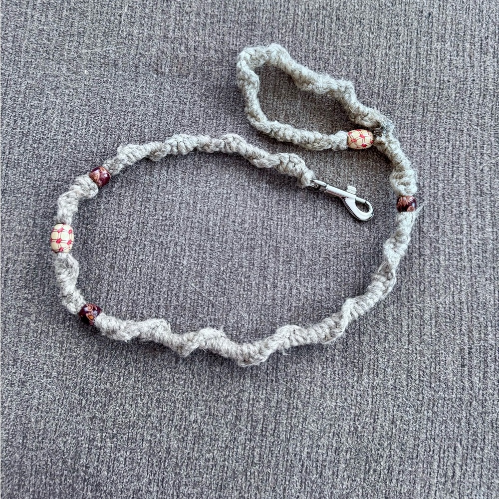 Handmade Hemp Dog Leash with Wooden Beads- extra short-training leash